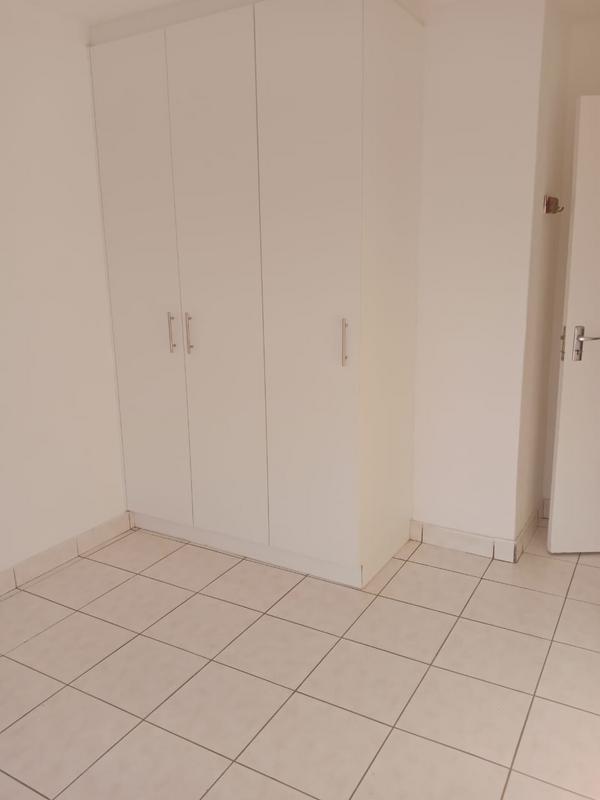 To Let 3 Bedroom Property for Rent in Bluff KwaZulu-Natal