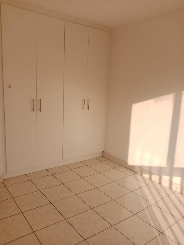 To Let 3 Bedroom Property for Rent in Bluff KwaZulu-Natal