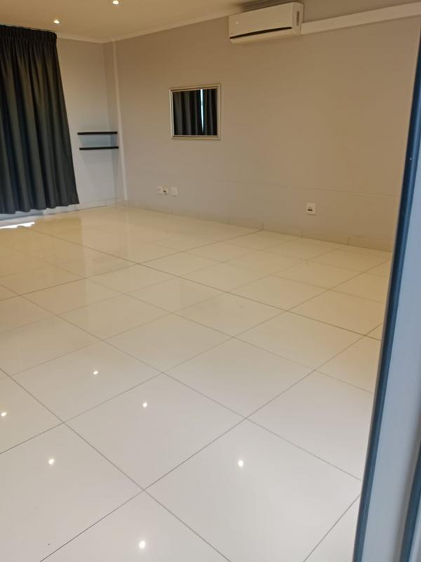 To Let 1 Bedroom Property for Rent in Point Waterfront KwaZulu-Natal