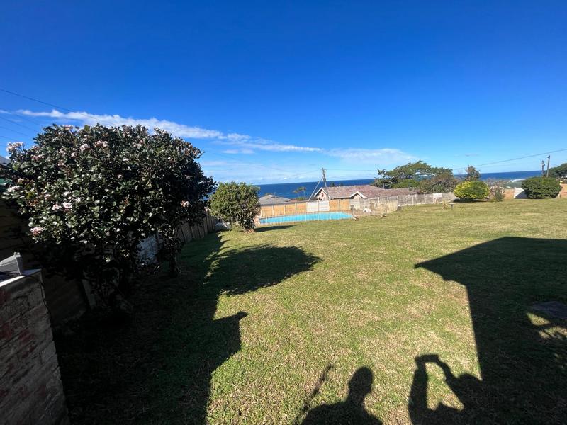 6 Bedroom Property for Sale in Uvongo KwaZulu-Natal