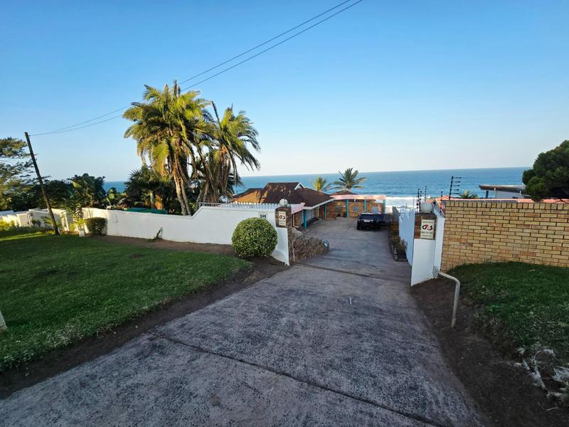 8 Bedroom Property for Sale in Tinley Manor KwaZulu-Natal