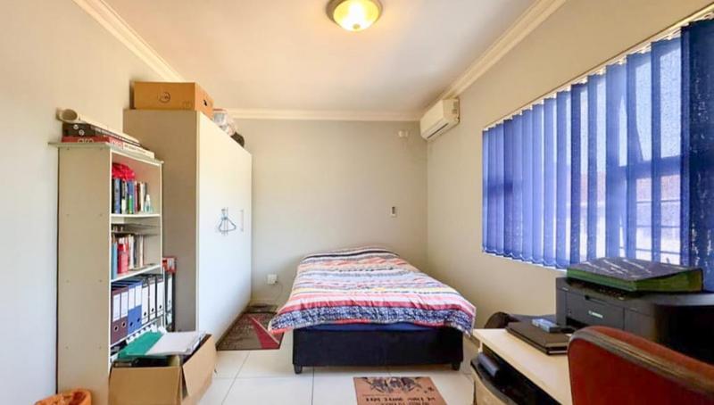 2 Bedroom Property for Sale in Park Hill KwaZulu-Natal