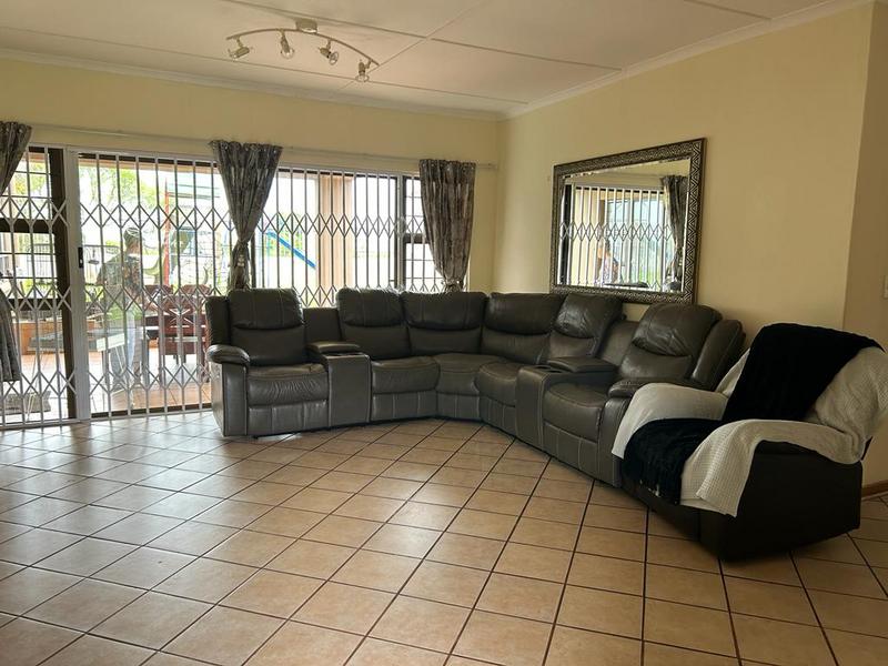 To Let 5 Bedroom Property for Rent in Mtunzini KwaZulu-Natal