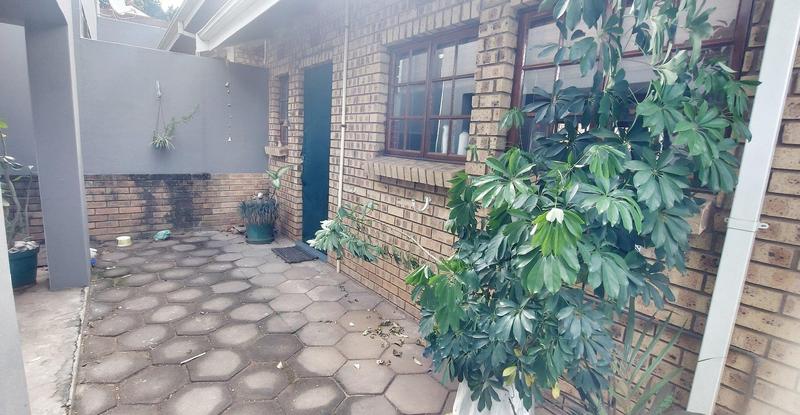 To Let 2 Bedroom Property for Rent in Mtunzini KwaZulu-Natal