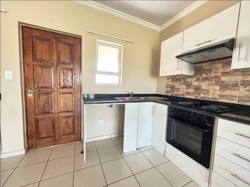 2 Bedroom Property for Sale in Illovo KwaZulu-Natal