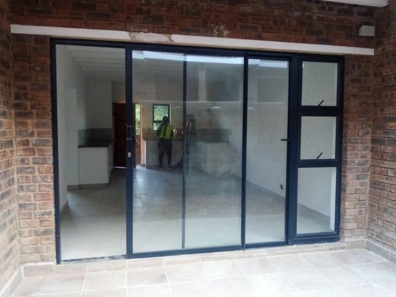2 Bedroom Property for Sale in Amanzimtoti KwaZulu-Natal