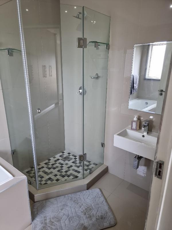 3 Bedroom Property for Sale in Umbogintwini KwaZulu-Natal