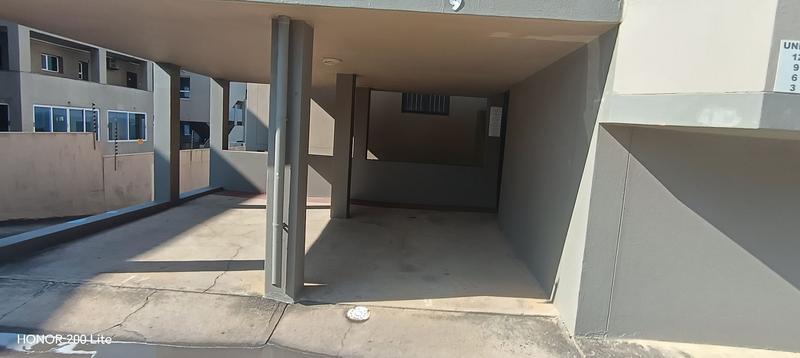 To Let 3 Bedroom Property for Rent in Lawrence Rocks KwaZulu-Natal