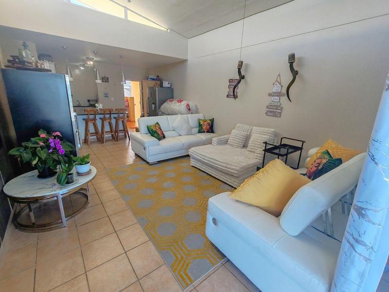 3 Bedroom Property for Sale in Lawrence Rocks KwaZulu-Natal