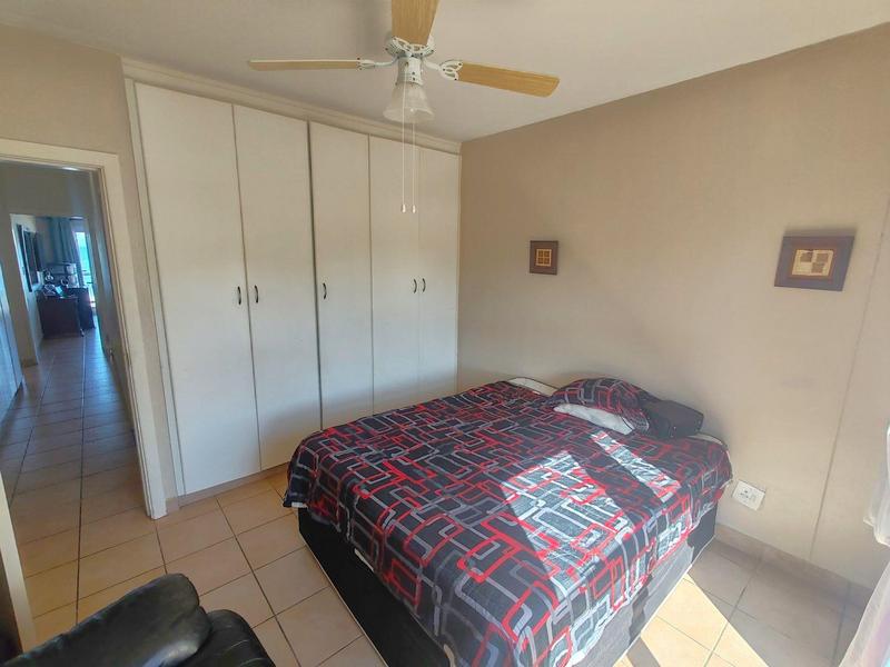 3 Bedroom Property for Sale in Lawrence Rocks KwaZulu-Natal