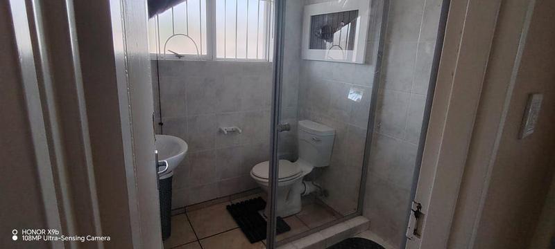 To Let 3 Bedroom Property for Rent in Margate North Beach KwaZulu-Natal