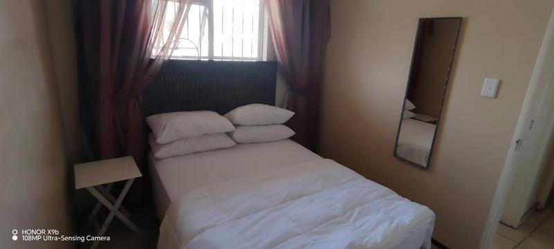 To Let 3 Bedroom Property for Rent in Margate North Beach KwaZulu-Natal