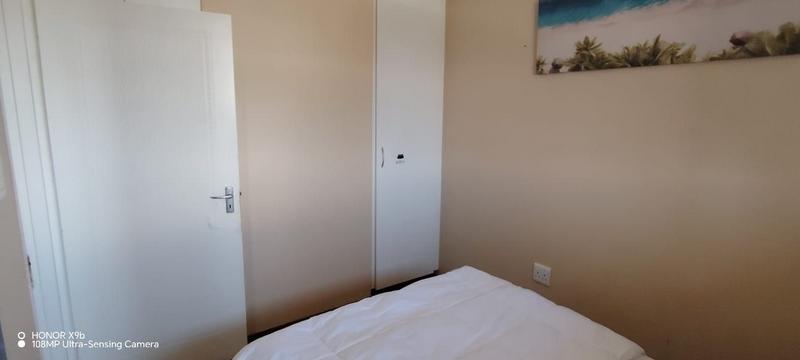 To Let 3 Bedroom Property for Rent in Margate North Beach KwaZulu-Natal