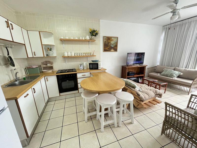 To Let 2 Bedroom Property for Rent in Margate Beach KwaZulu-Natal