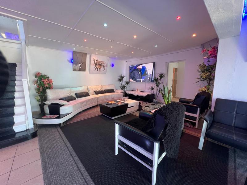 4 Bedroom Property for Sale in Margate KwaZulu-Natal