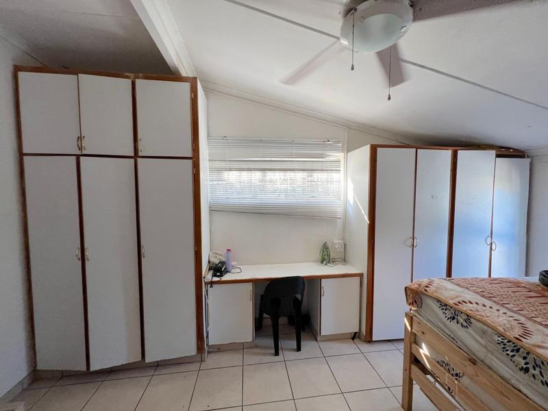 4 Bedroom Property for Sale in Margate KwaZulu-Natal