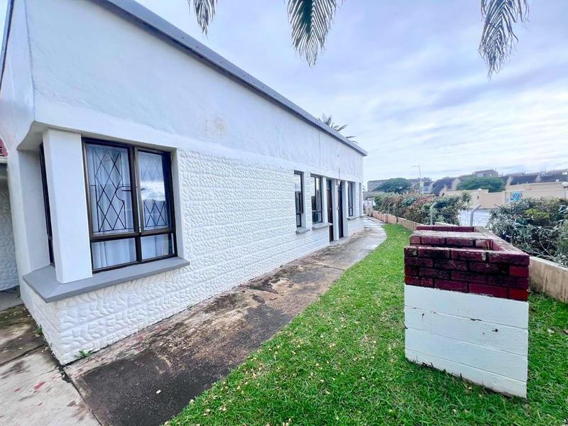 To Let 1 Bedroom Property for Rent in Margate KwaZulu-Natal