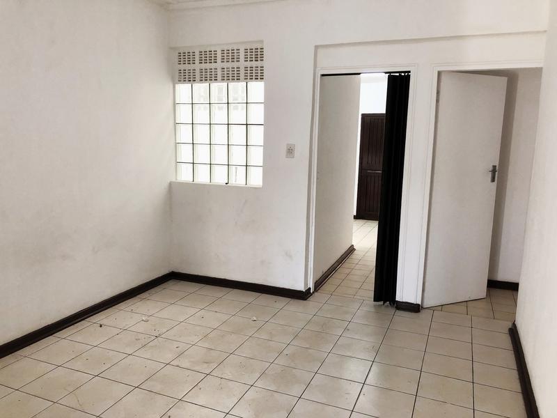 To Let 1 Bedroom Property for Rent in Margate KwaZulu-Natal