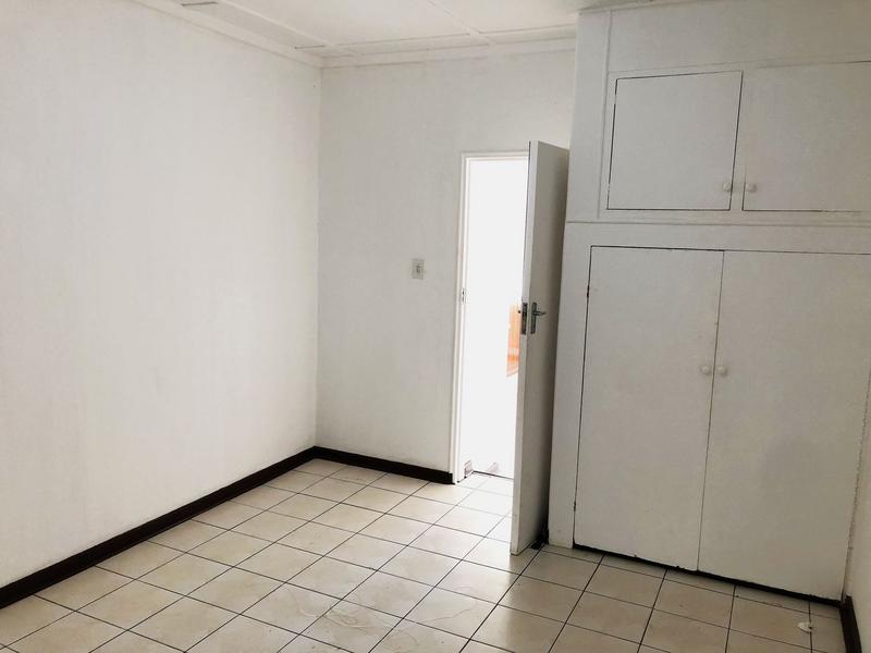 To Let 1 Bedroom Property for Rent in Margate KwaZulu-Natal