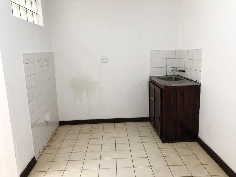 To Let 1 Bedroom Property for Rent in Margate KwaZulu-Natal