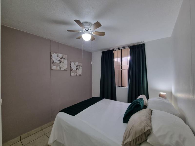 To Let 3 Bedroom Property for Rent in Margate KwaZulu-Natal