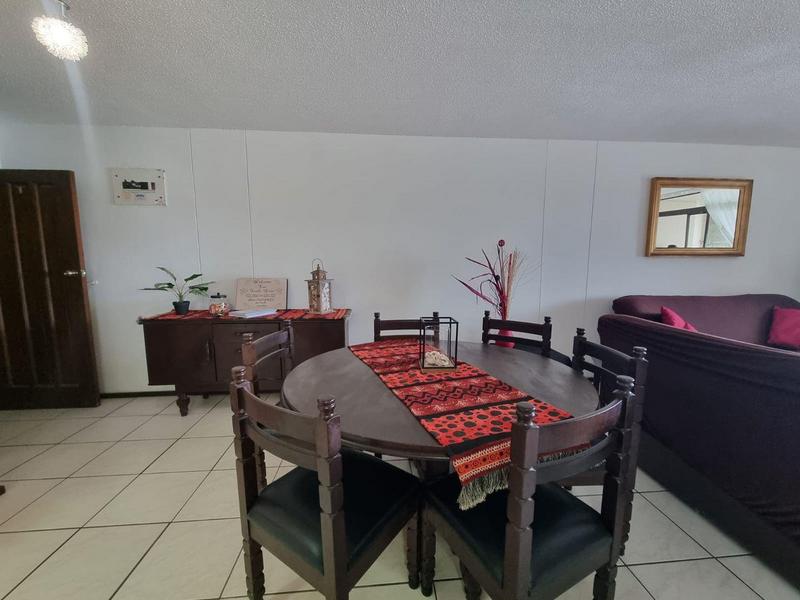 To Let 3 Bedroom Property for Rent in Margate KwaZulu-Natal
