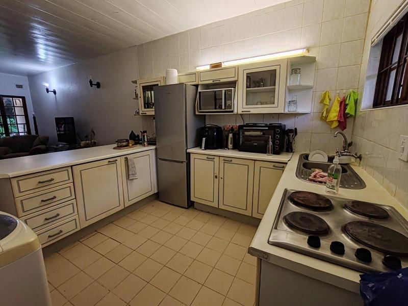To Let 2 Bedroom Property for Rent in Rennies Beach KwaZulu-Natal
