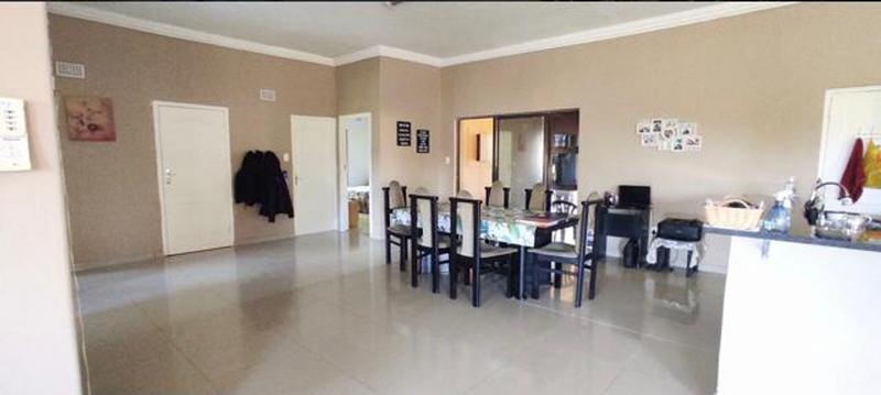 To Let 4 Bedroom Property for Rent in Salmon Bay KwaZulu-Natal