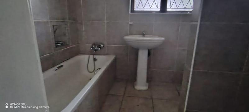 To Let 3 Bedroom Property for Rent in Ramsgate KwaZulu-Natal