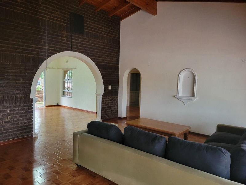 To Let 2 Bedroom Property for Rent in Southport KwaZulu-Natal