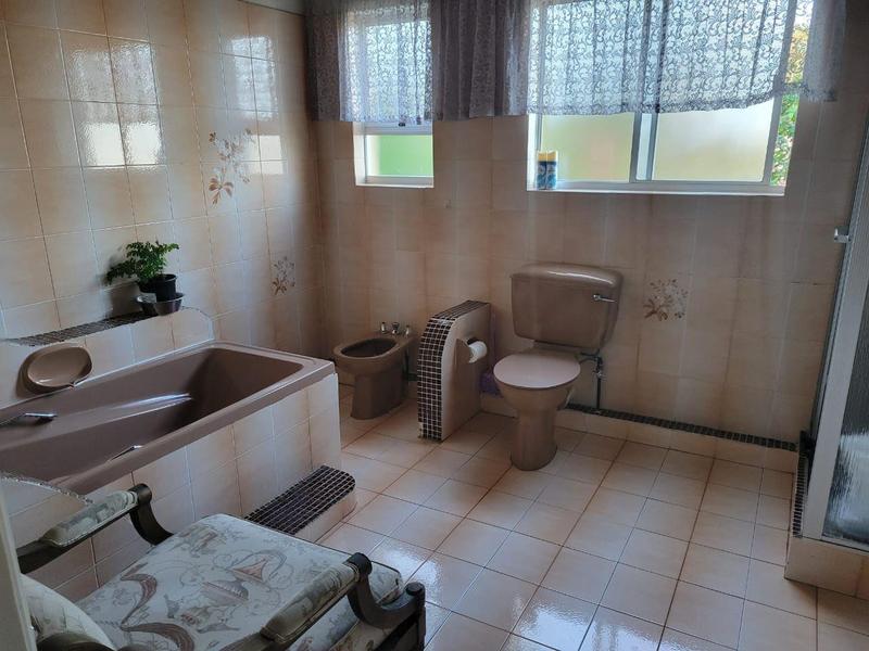 To Let 2 Bedroom Property for Rent in Southport KwaZulu-Natal