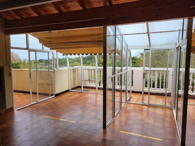 To Let 2 Bedroom Property for Rent in Southport KwaZulu-Natal
