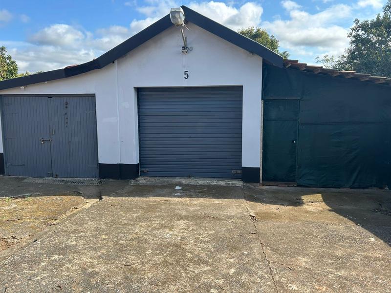 To Let 3 Bedroom Property for Rent in Uvongo KwaZulu-Natal