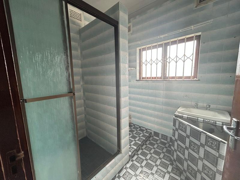 To Let 3 Bedroom Property for Rent in Uvongo KwaZulu-Natal