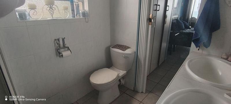 To Let 3 Bedroom Property for Rent in Uvongo Beach KwaZulu-Natal