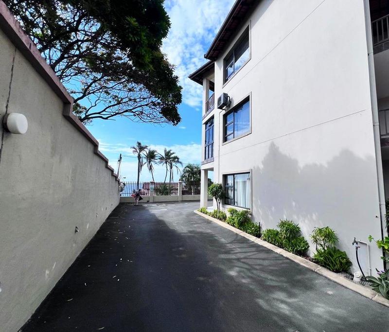 To Let 3 Bedroom Property for Rent in Uvongo Beach KwaZulu-Natal