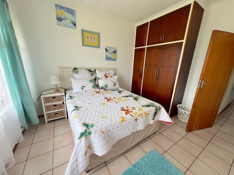 To Let 2 Bedroom Property for Rent in St Michaels On Sea KwaZulu-Natal