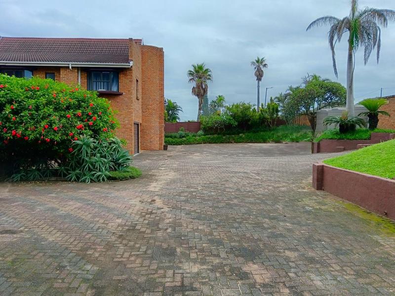 4 Bedroom Property for Sale in Catalina Bay KwaZulu-Natal