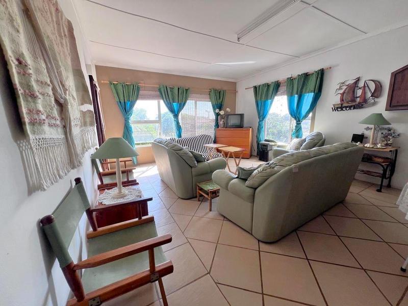 3 Bedroom Property for Sale in Hibberdene KwaZulu-Natal