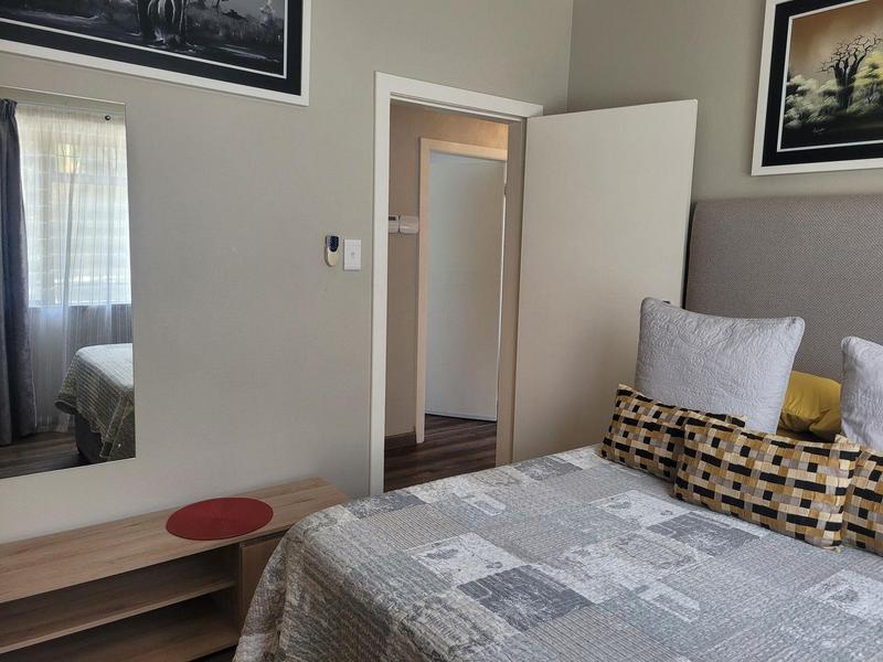 5 Bedroom Property for Sale in Margate Beach KwaZulu-Natal