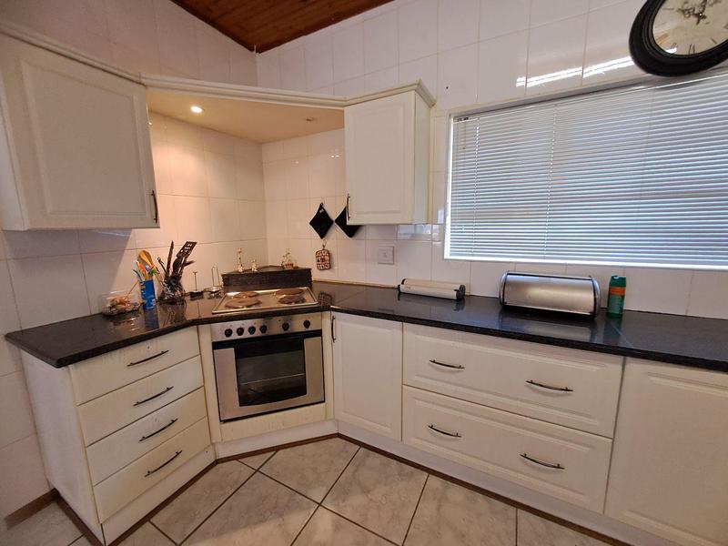 4 Bedroom Property for Sale in Margate Beach KwaZulu-Natal