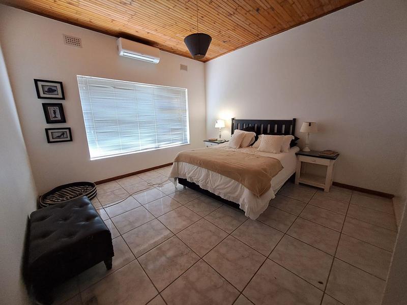 4 Bedroom Property for Sale in Margate Beach KwaZulu-Natal