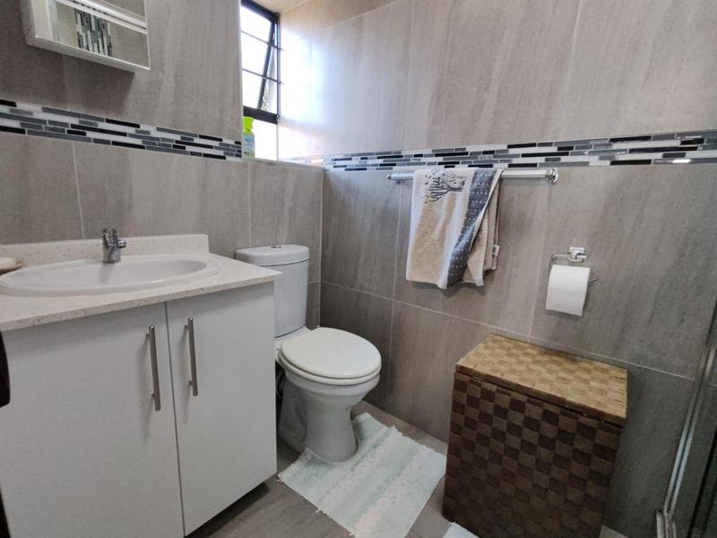3 Bedroom Property for Sale in Margate Beach KwaZulu-Natal