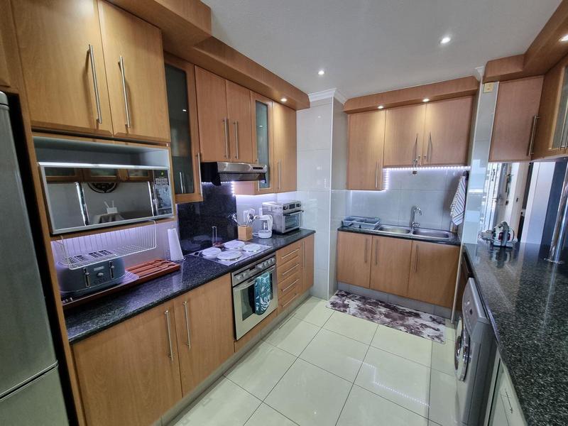 4 Bedroom Property for Sale in Margate Beach KwaZulu-Natal
