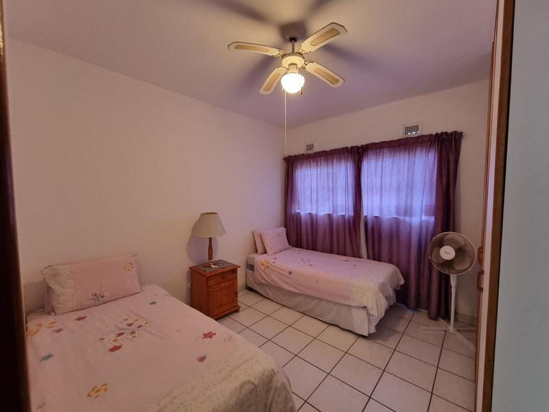 2 Bedroom Property for Sale in Margate Beach KwaZulu-Natal