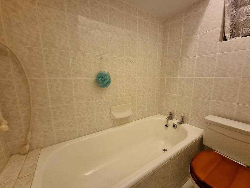 2 Bedroom Property for Sale in Margate Beach KwaZulu-Natal