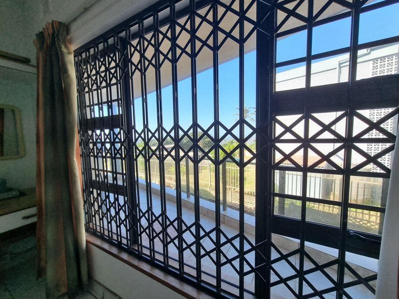 2 Bedroom Property for Sale in Margate Beach KwaZulu-Natal