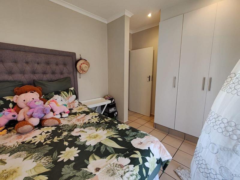 2 Bedroom Property for Sale in Margate Beach KwaZulu-Natal