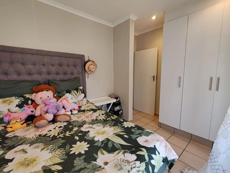 2 Bedroom Property for Sale in Margate Beach KwaZulu-Natal