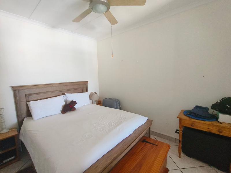 2 Bedroom Property for Sale in Margate Beach KwaZulu-Natal